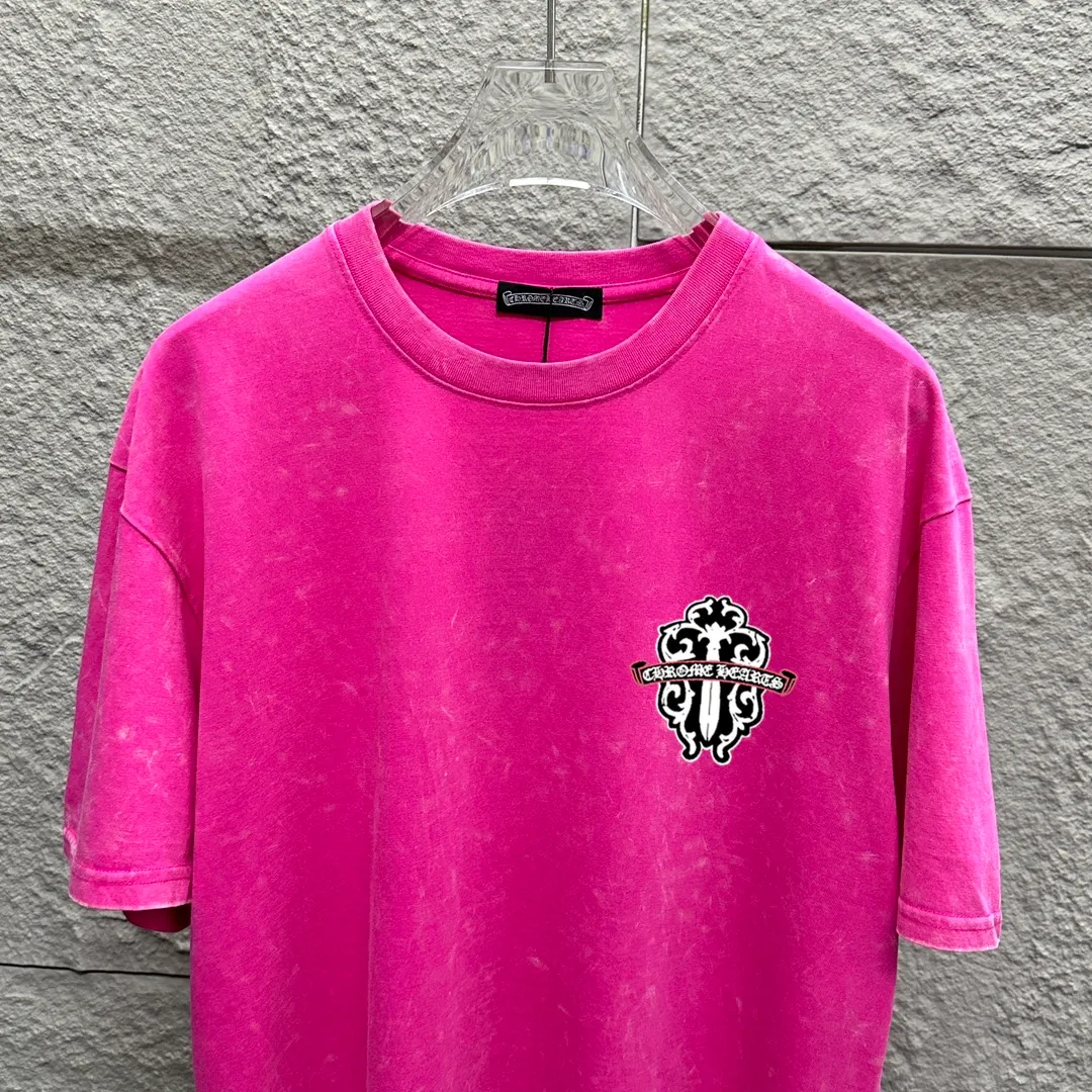 🅿️180 CH* Crow Heart* 2025 spring and summer new style Snowflake distressed washed retro round neck short sleeves Chest and front logo Front and back cross horseshoe print Customized fabric Short-sleeved T-shirt Unisex Size: S M L XL XXL Color: Snowflake Black Snowflake Gray Snowflake Pink Snowflake Blue